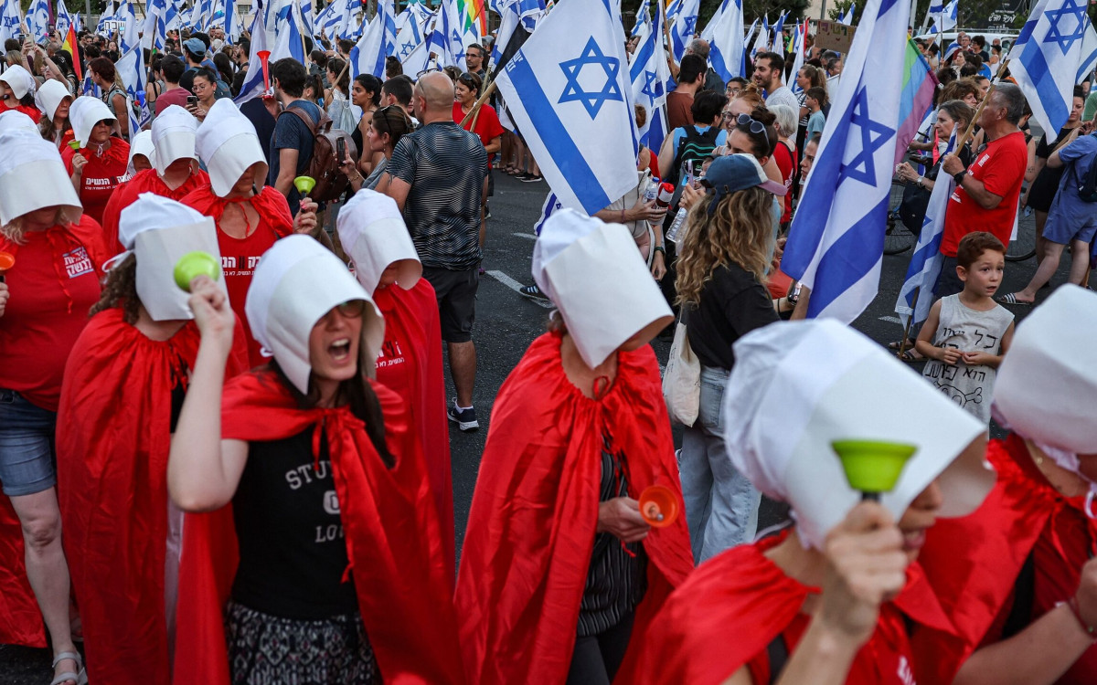 Under the Shadow of War: Women’s Rights in Israel Sacrificed for Political Benefit